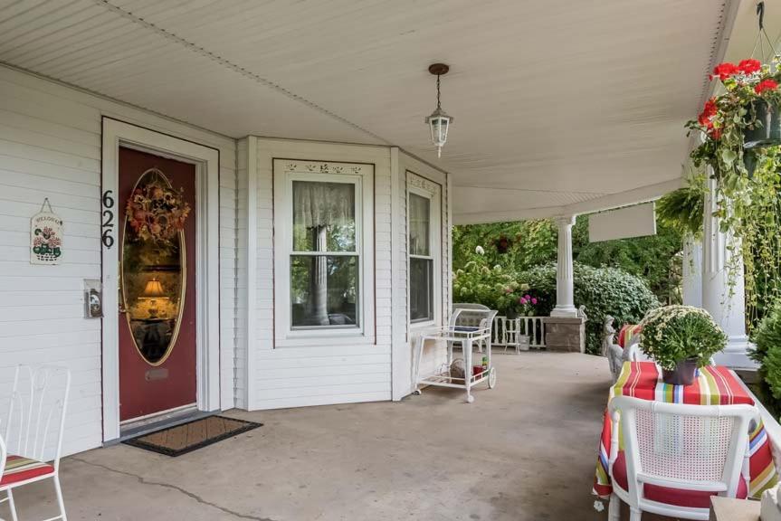 Kingsley House Bed & Breakfast - Full Home Fennville Exterior foto