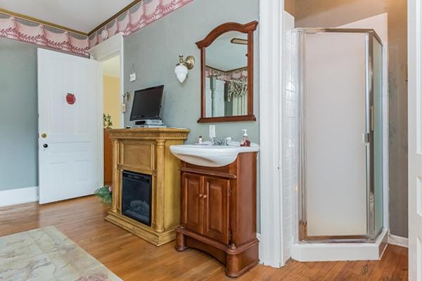 Kingsley House Bed & Breakfast - Full Home Fennville Exterior foto