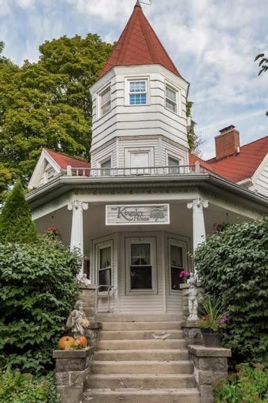 Kingsley House Bed & Breakfast - Full Home Fennville Exterior foto
