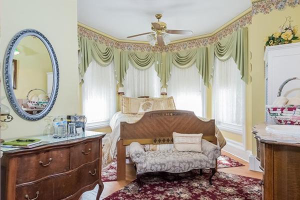 Kingsley House Bed & Breakfast - Full Home Fennville Exterior foto