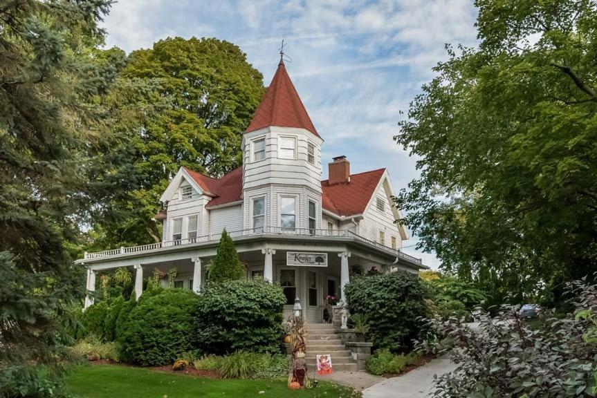 Kingsley House Bed & Breakfast - Full Home Fennville Exterior foto